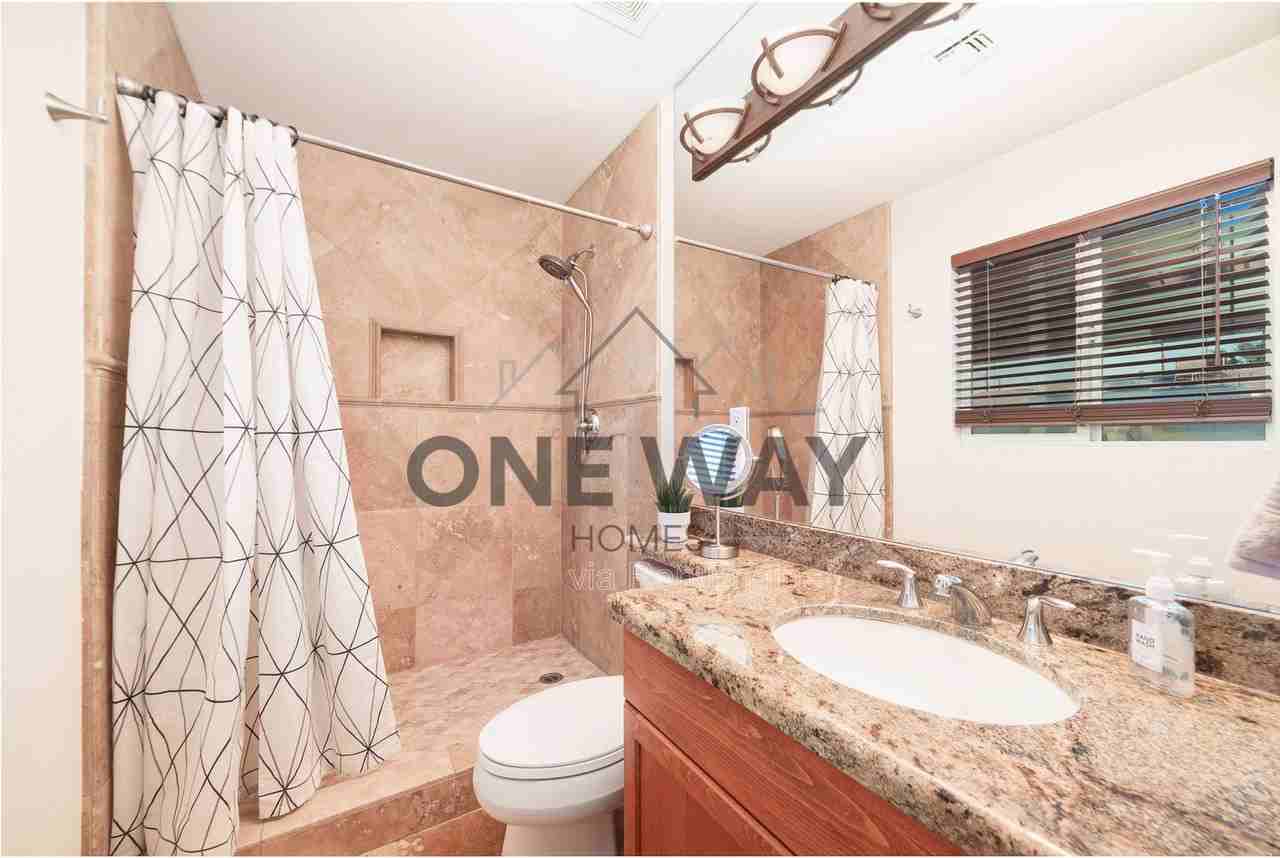 8702 E Sheridan St - Photo 7 of 15