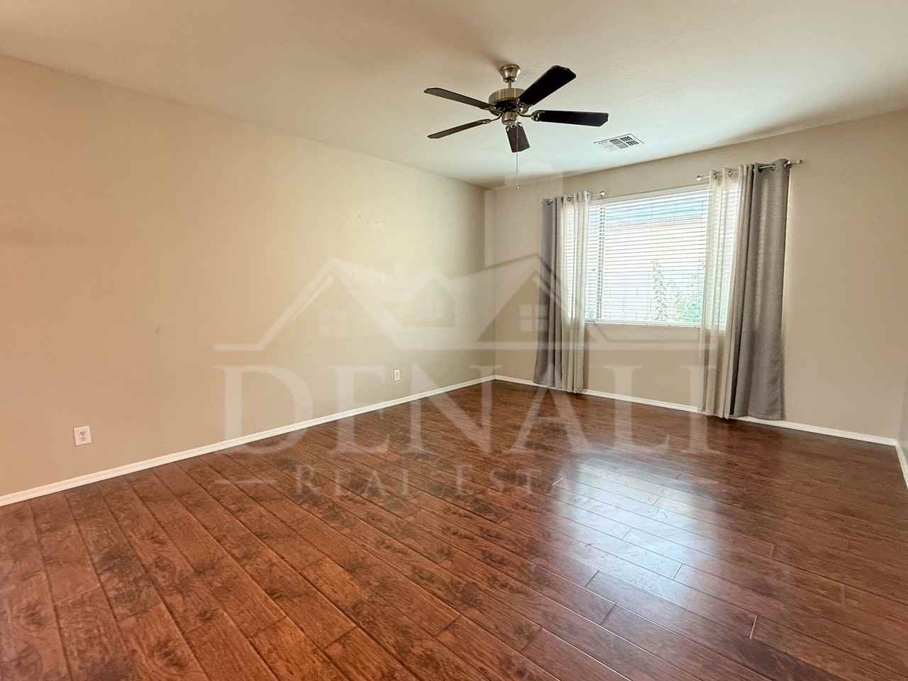 1737 W Seagull Ct - Photo 3 of 23