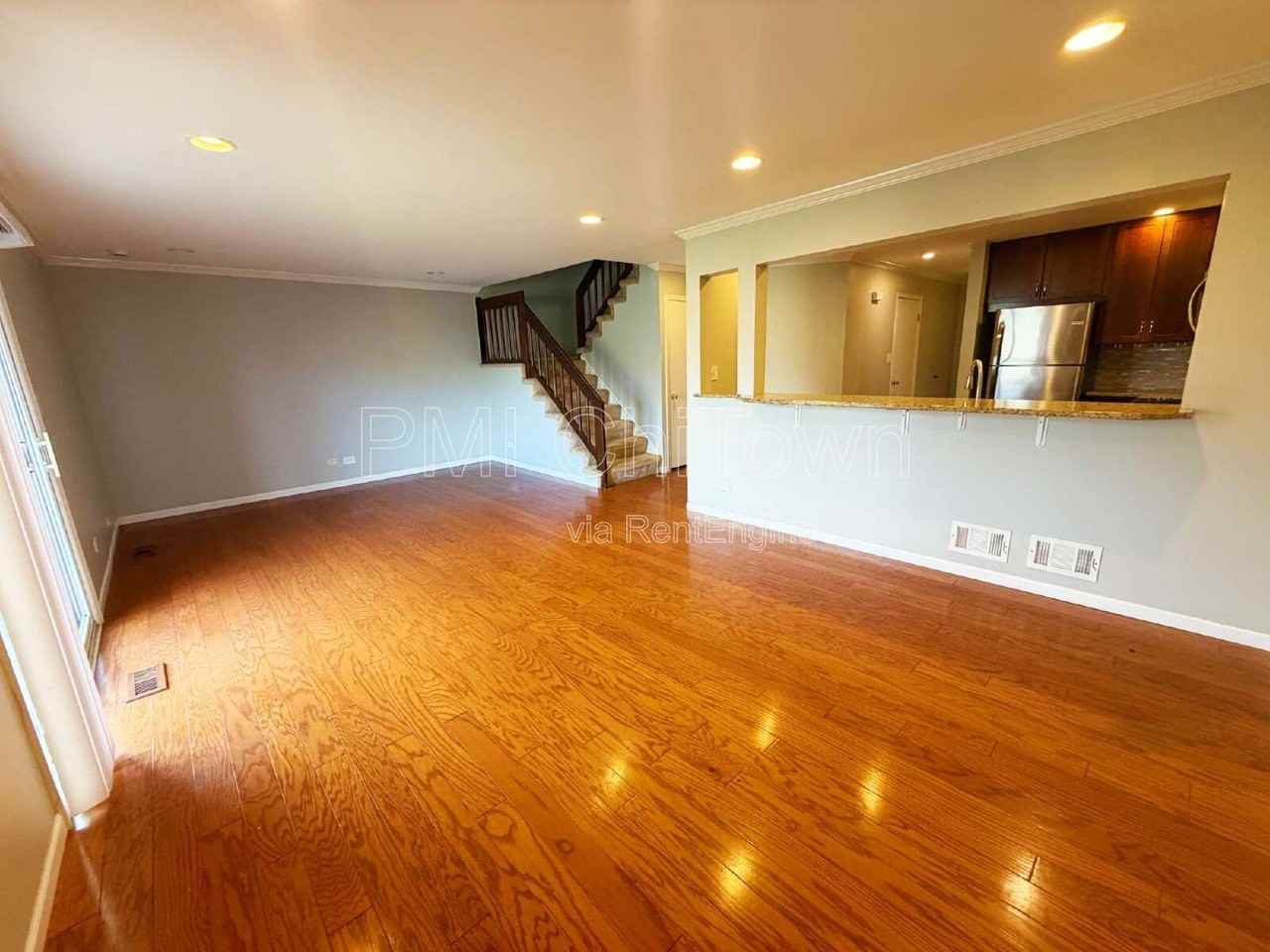 354 E Rimini Ct - Photo 2 of 19