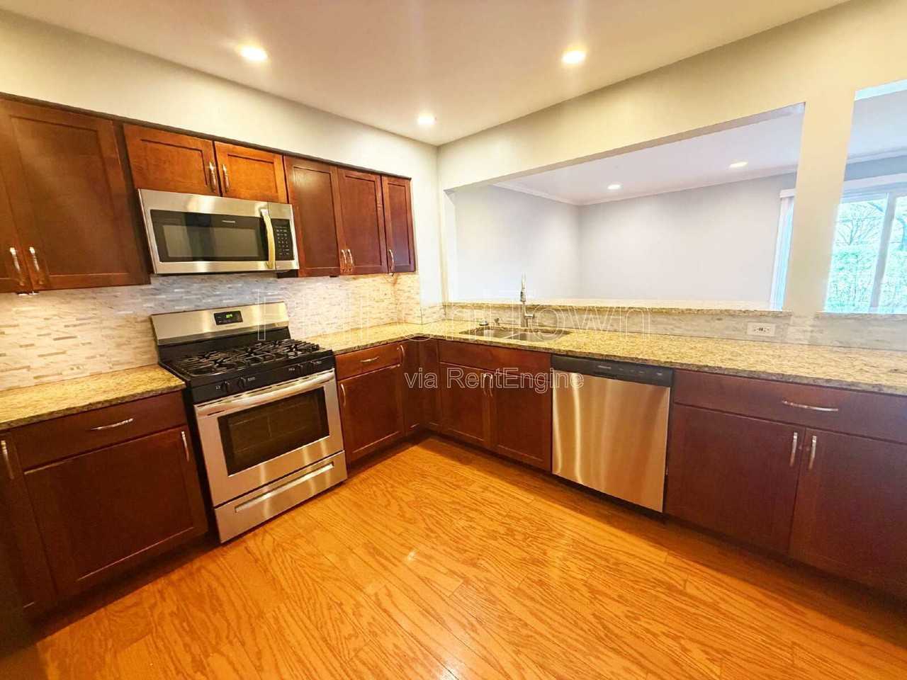 354 E Rimini Ct - Photo 6 of 19