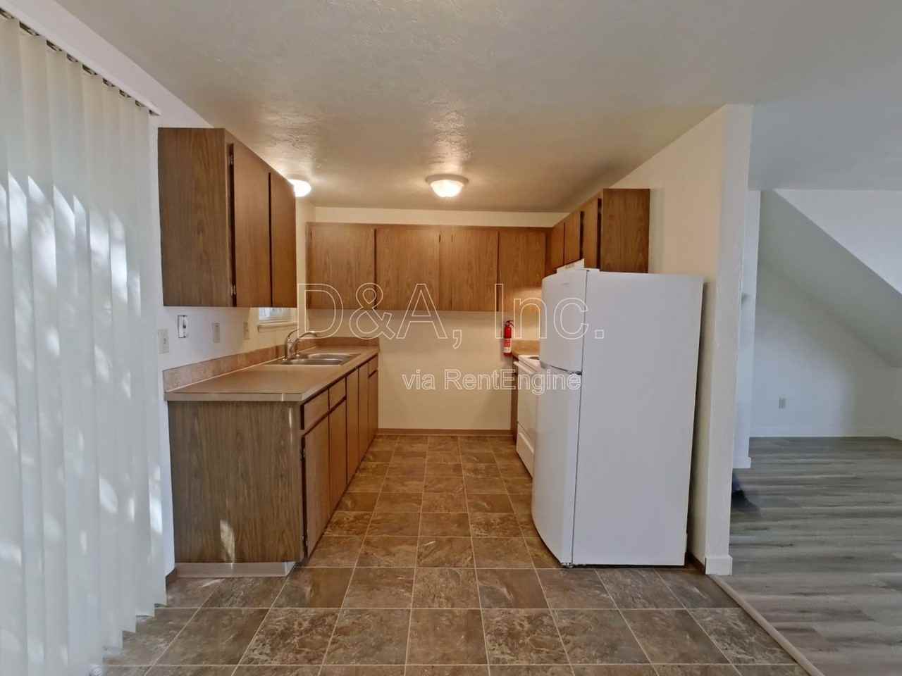 2567 Sw Pickford St #C - Photo 7 of 16