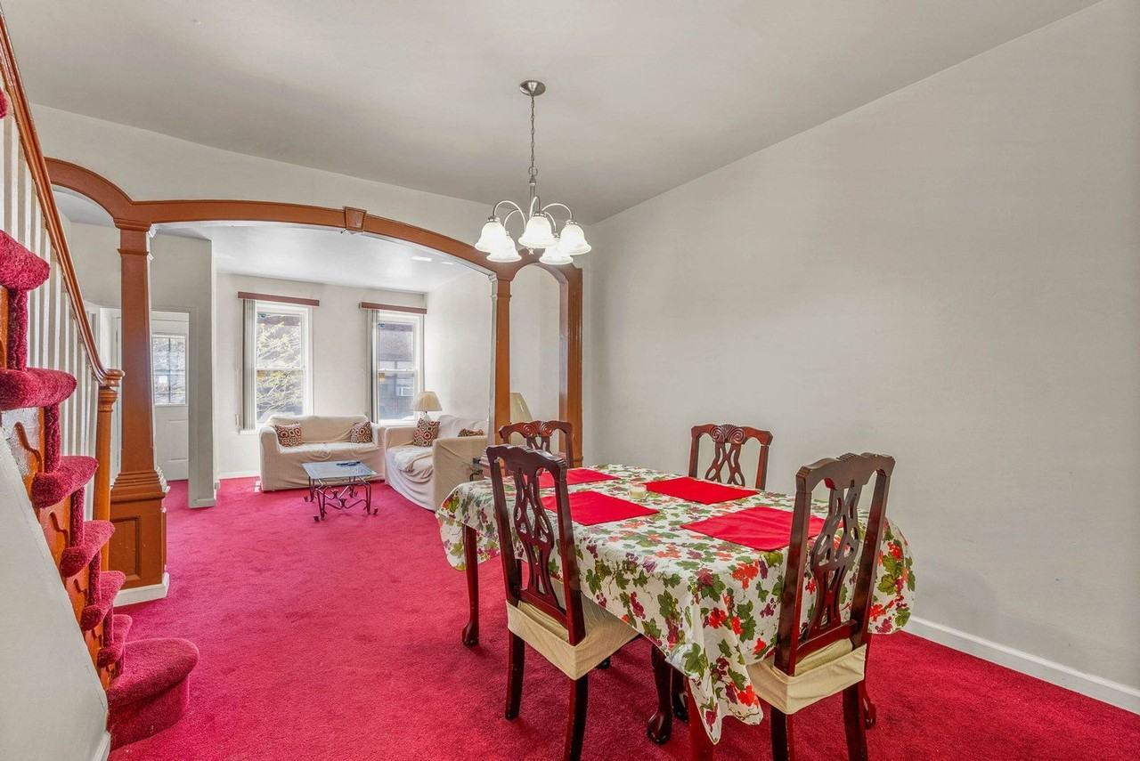 513 Morris St - Photo 5 of 20