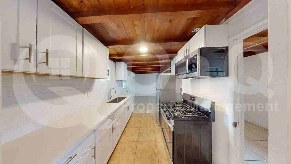 3564 E Kleindale Rd #B - Photo 2 of 10