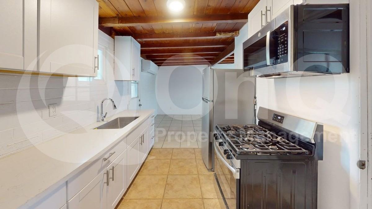 3564 E Kleindale Rd #B - Photo 3 of 10