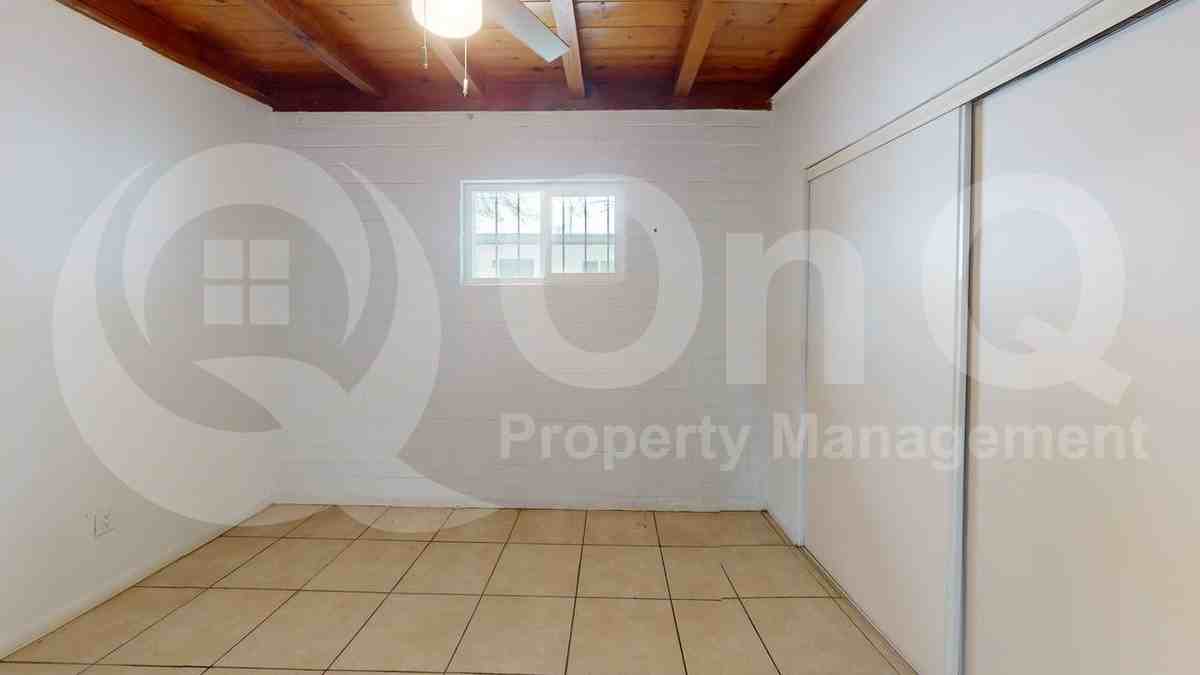 3564 E Kleindale Rd #B - Photo 5 of 10