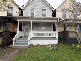 featured image of 213 Lottridge St
