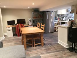 featured image of 41 Charlton Ave W