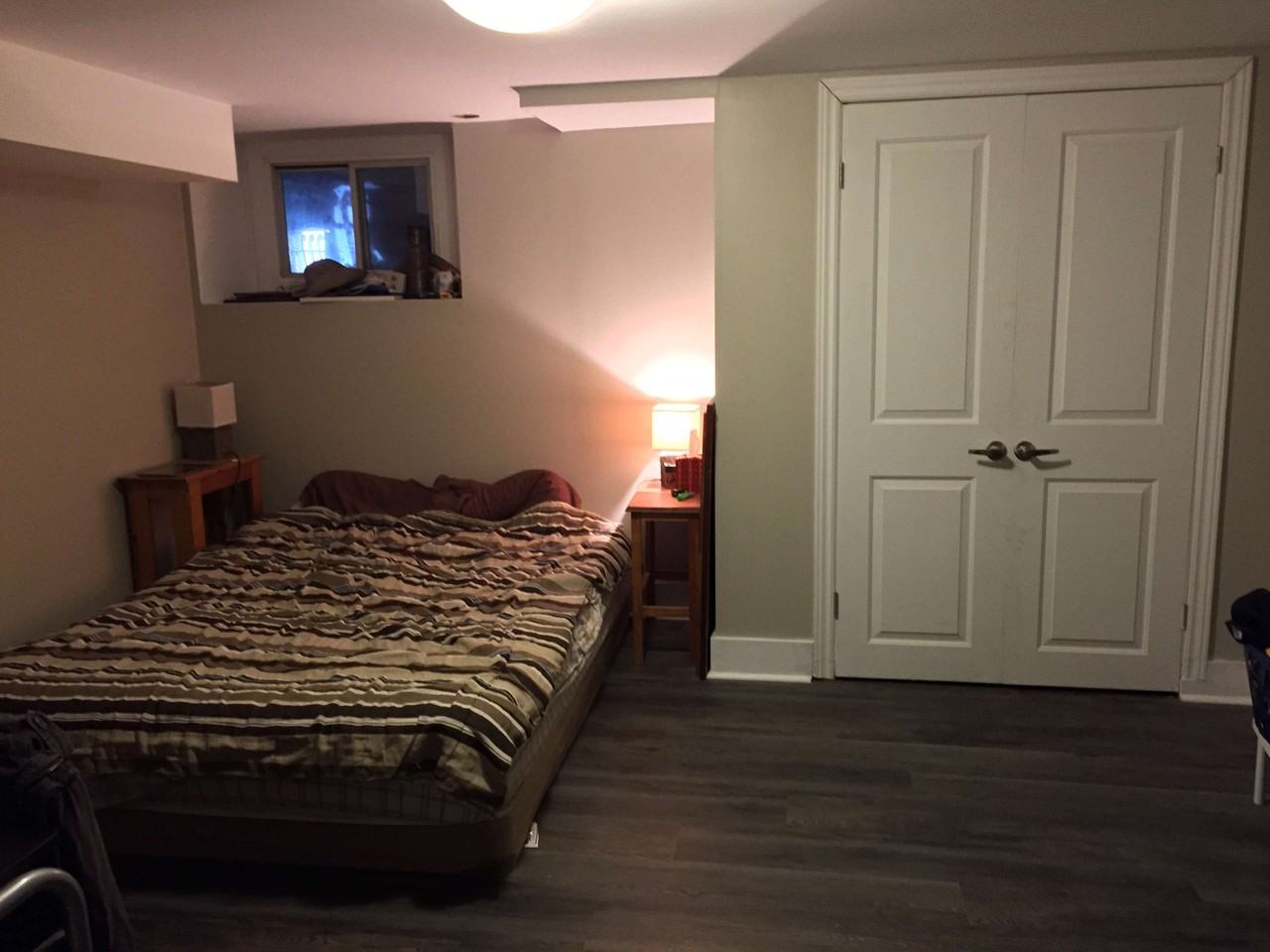 41 Charlton Ave W - Photo 5 of 7