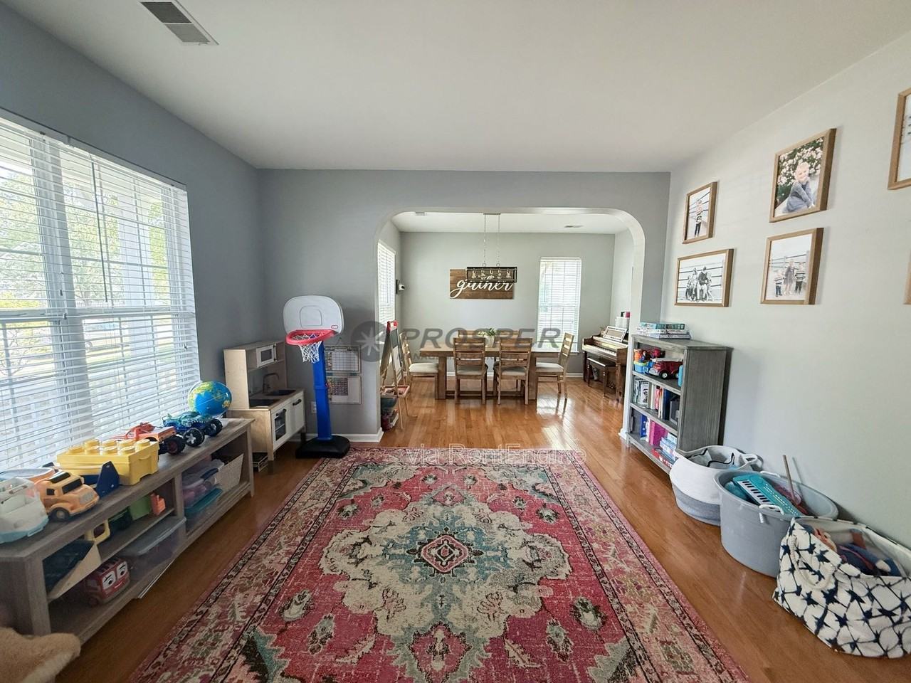 833 Paran Oaks Dr - Photo 3 of 26