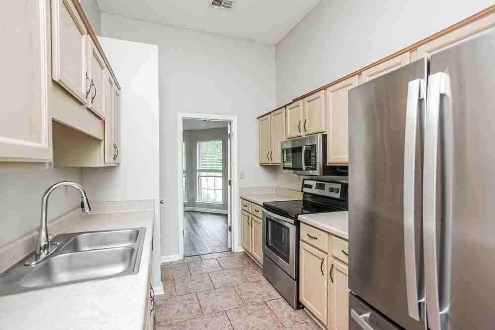 7234 Fox Creek Dr - Photo 7 of 16