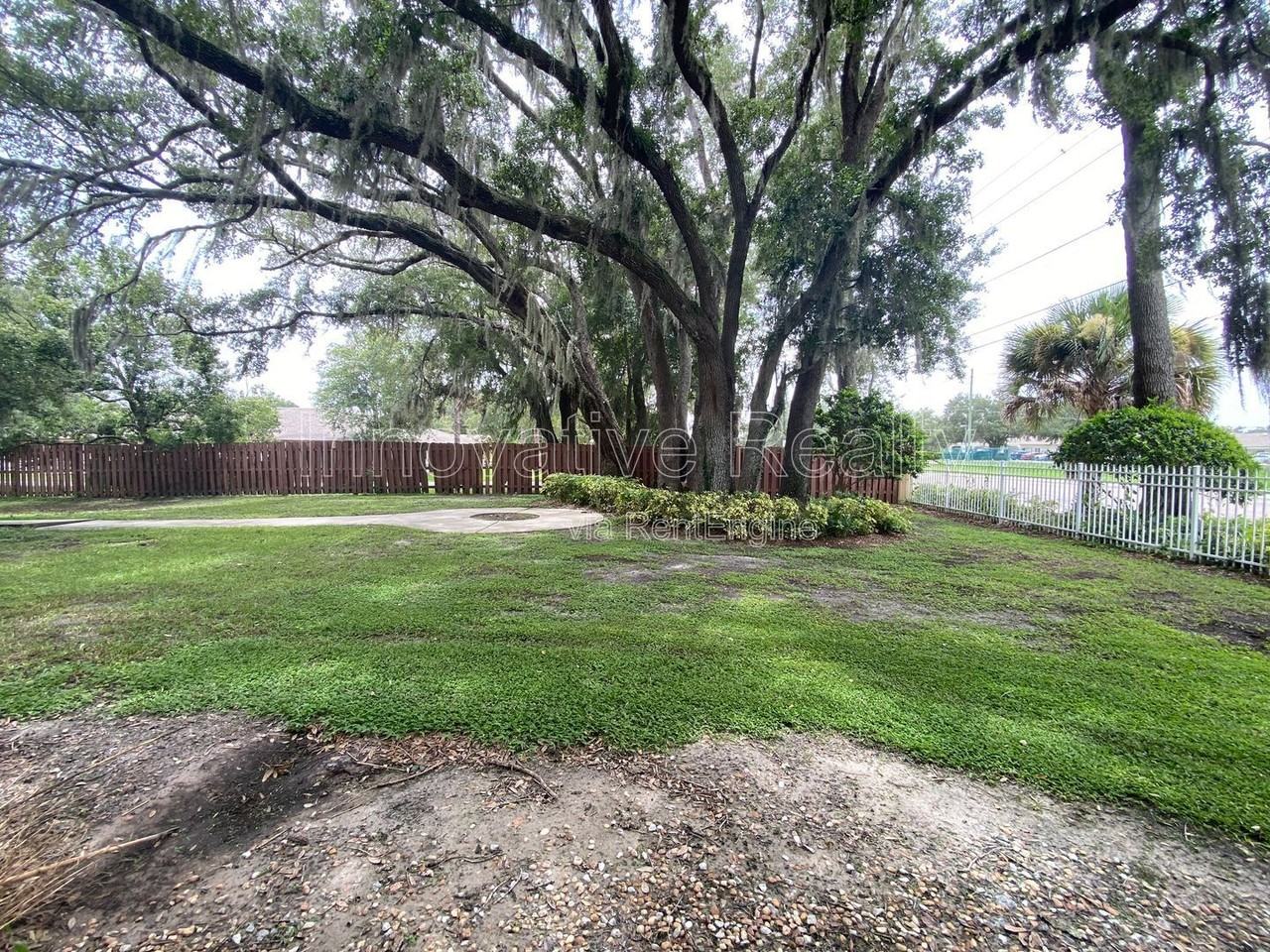 2482 Temple Grove Ln - Photo 3 of 4