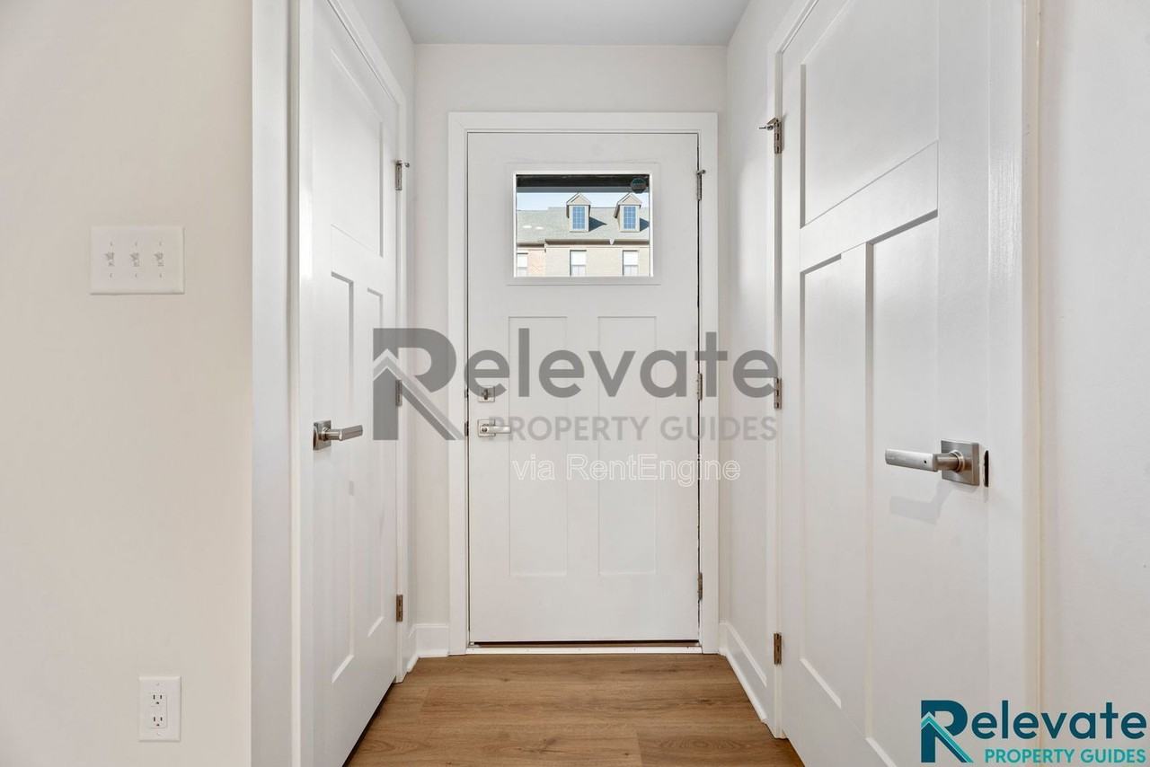 2008 Old Manchester St - Photo 7 of 37