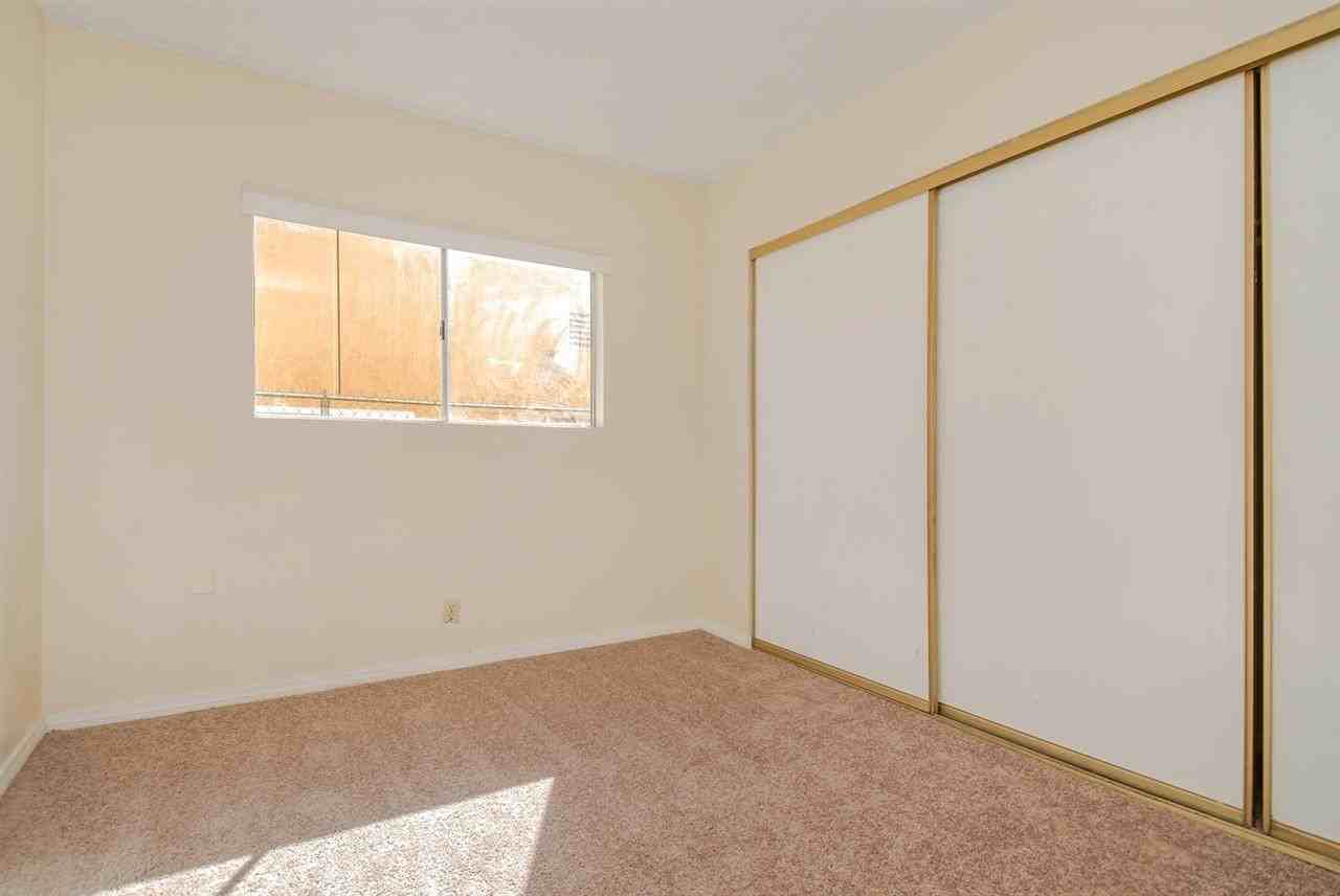 840 Grand Ave #4 - Photo 2 of 9