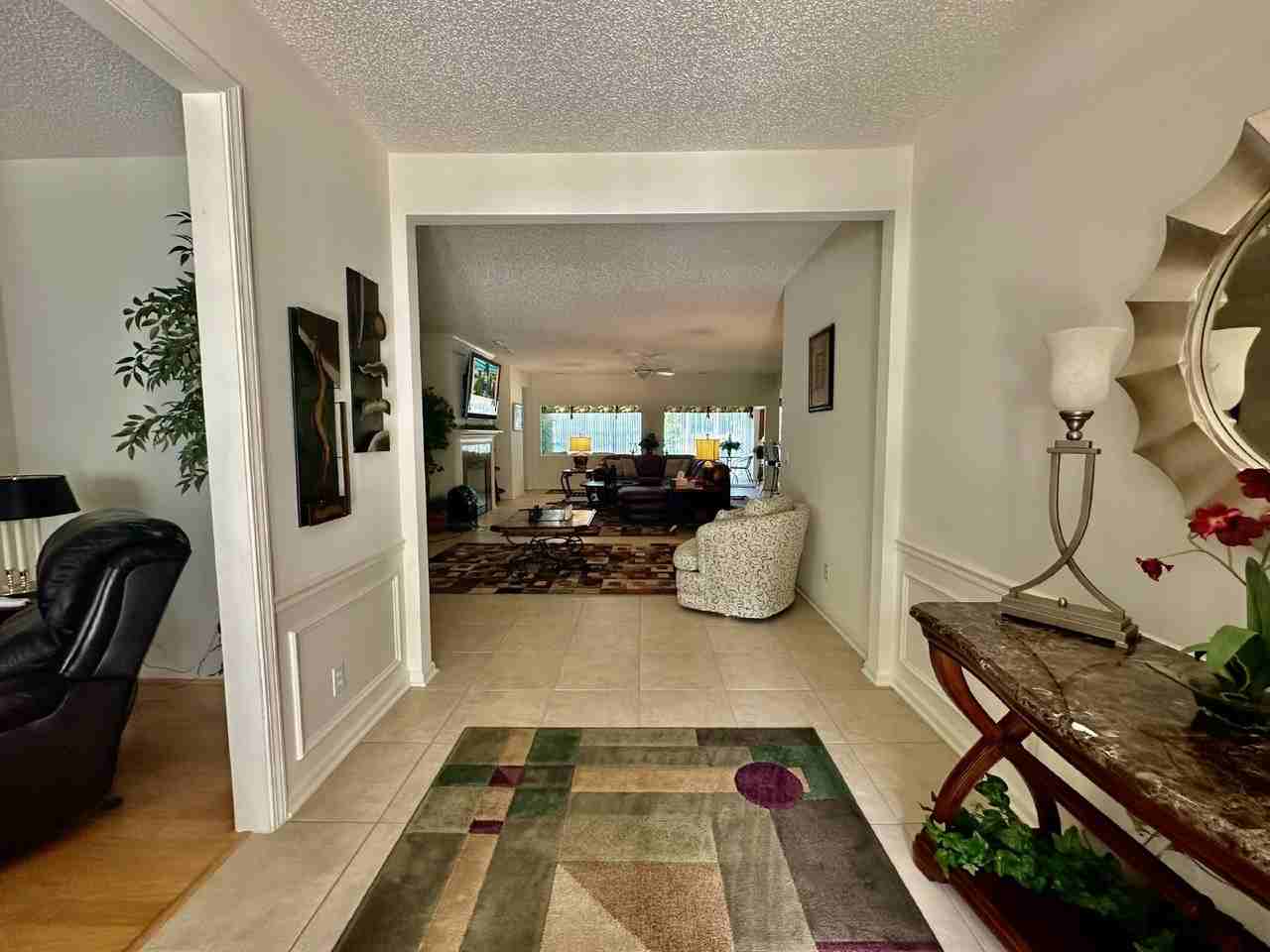 114 Landing Ln - Photo 2 of 26