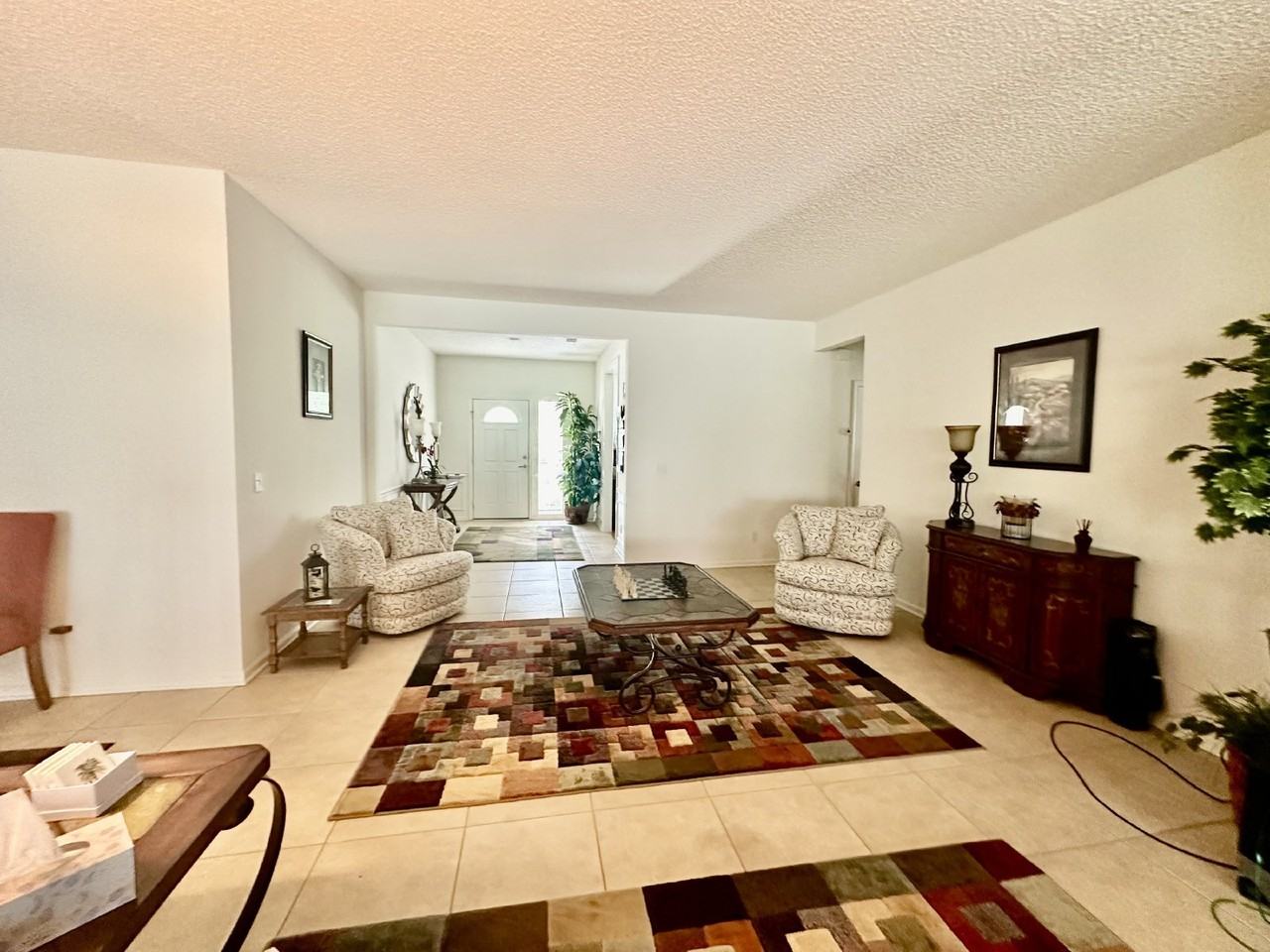 114 Landing Ln - Photo 4 of 26