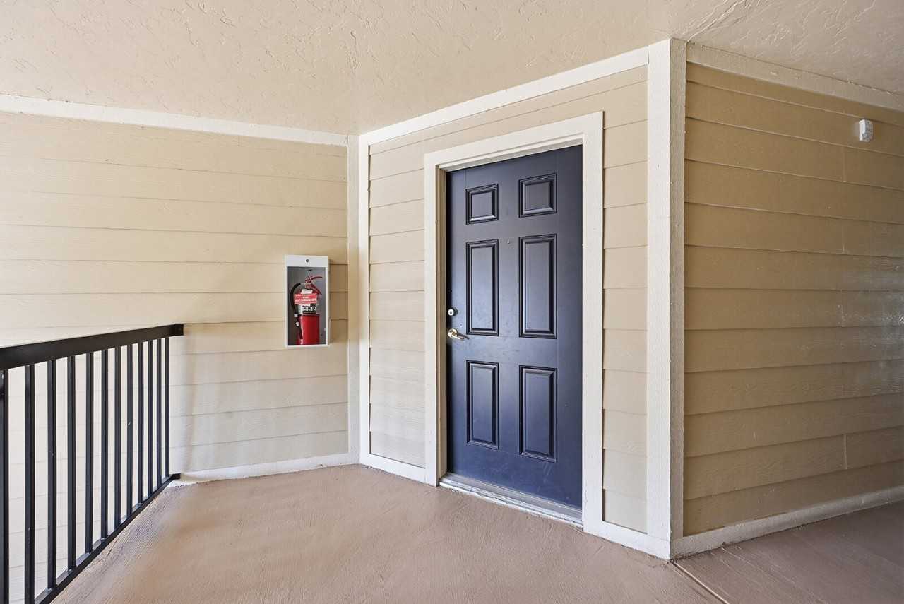 5755 N Genoa Way #14-305 - Photo 2 of 33