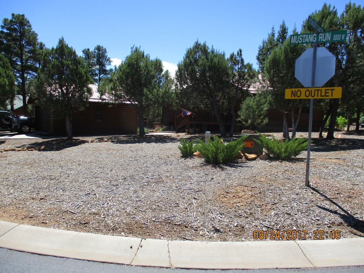 1561 N Mustang Run - Photo 3 of 24