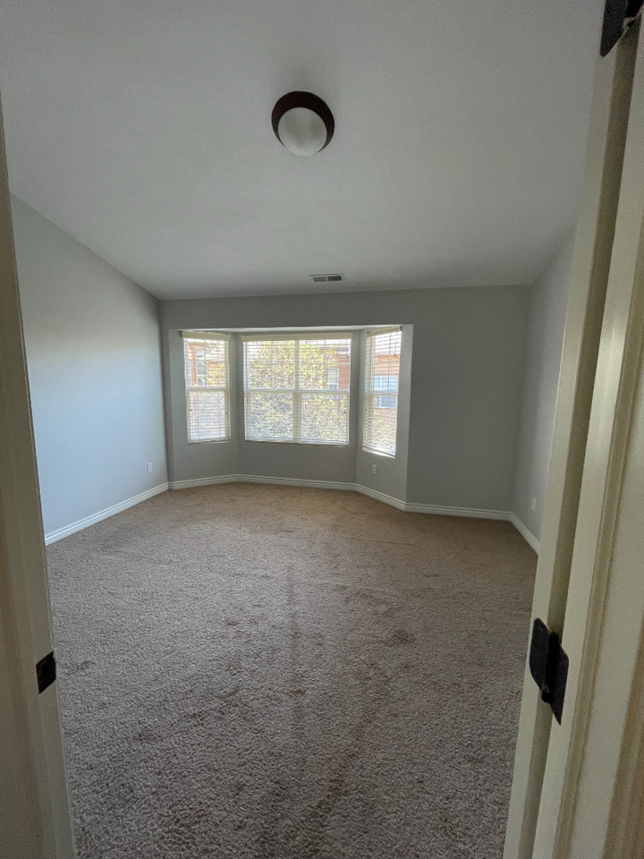 14771 S Falkland Cv - Photo 5 of 11