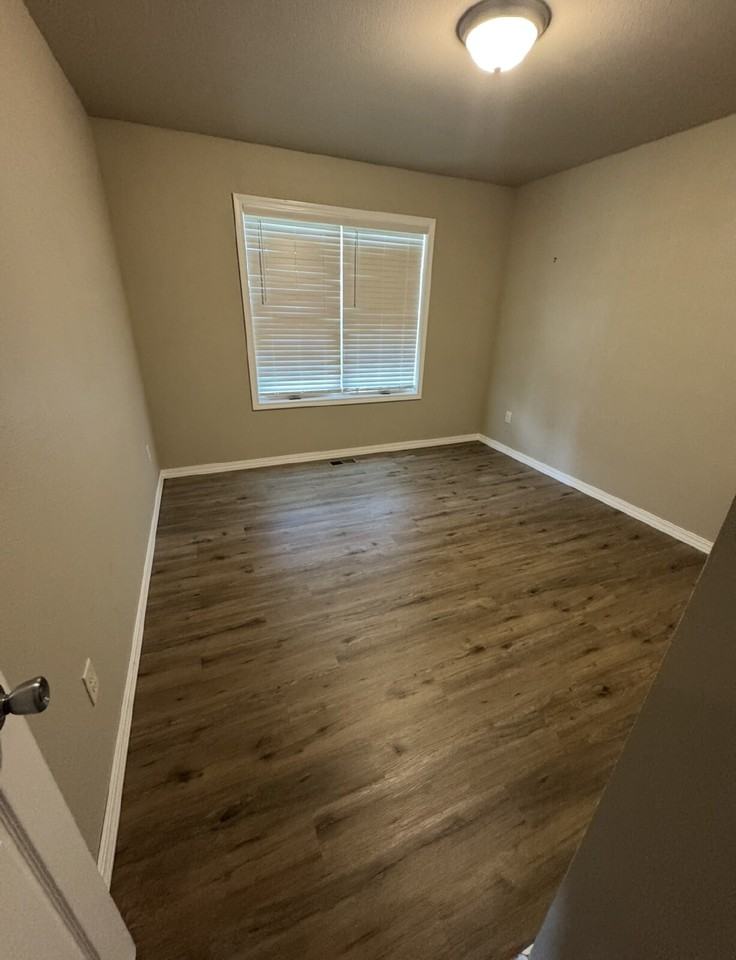 521 Micahs Crossing - Photo 4 of 23