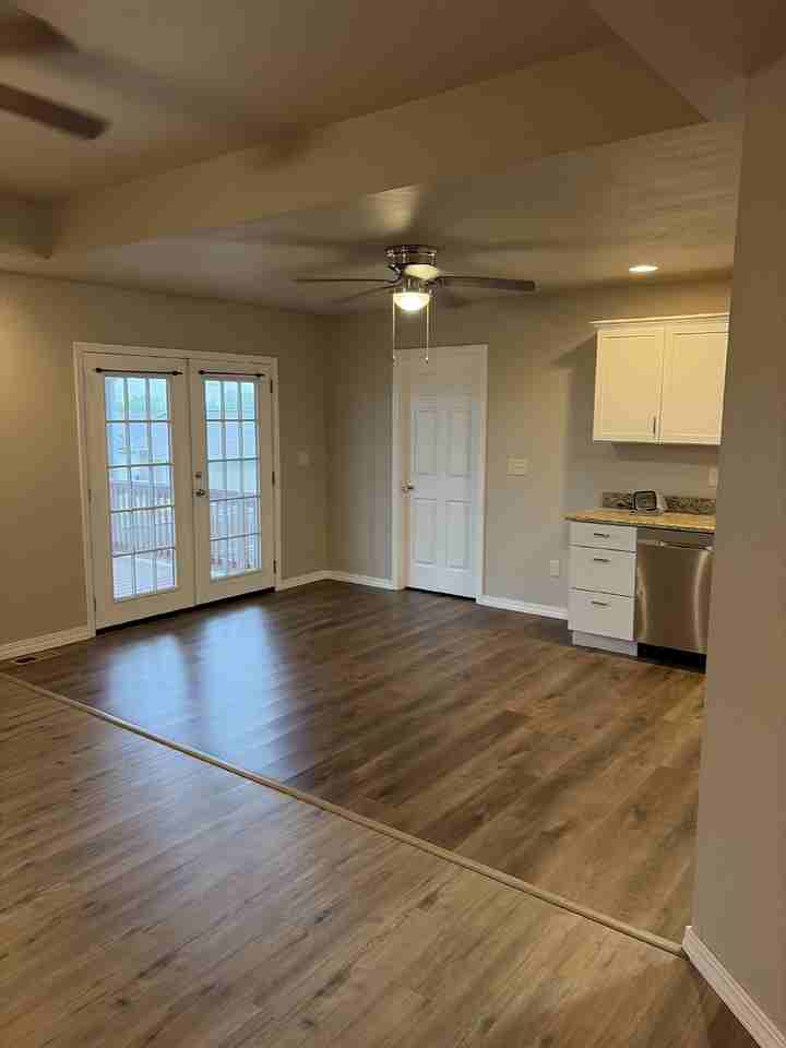 521 Micahs Crossing - Photo 6 of 23