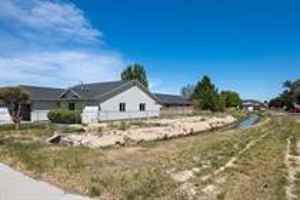 featured image of 76 S Haven Point Way