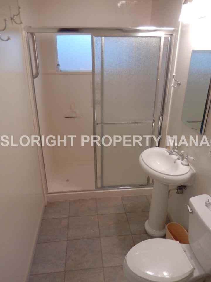 281 Ocean View Ave - Photo 5 of 14