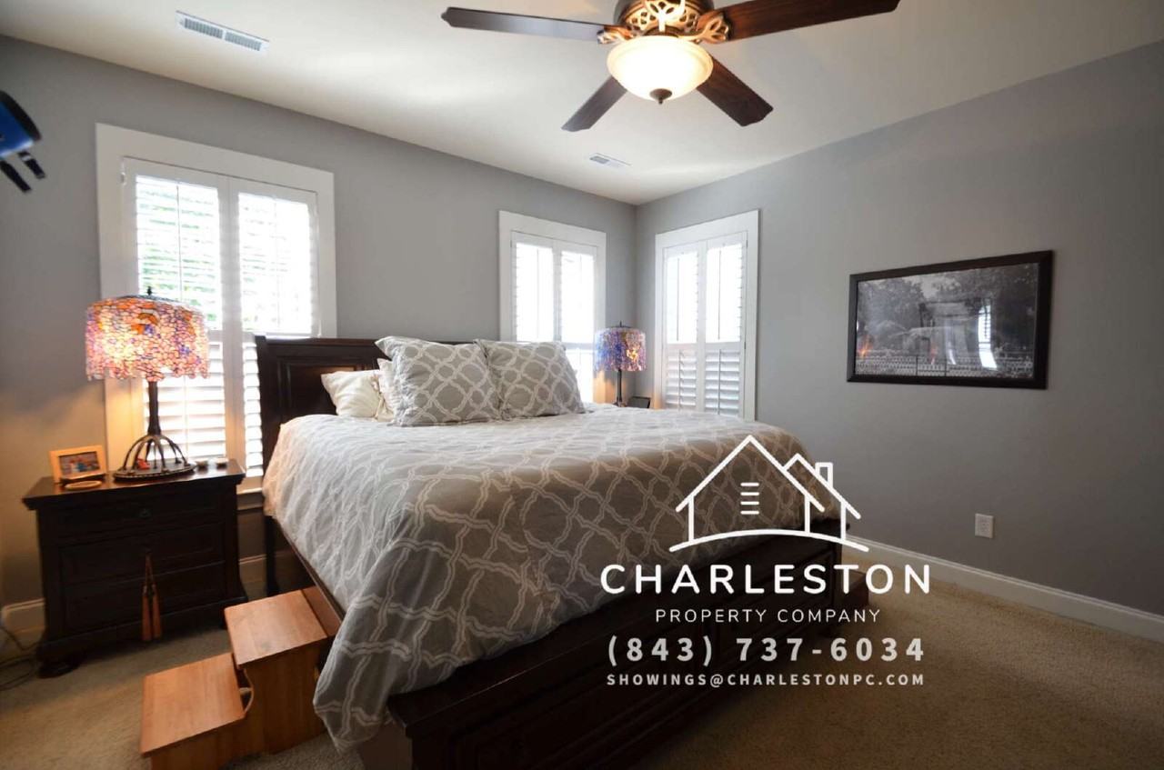 1811 Luna Ct - Photo 2 of 5