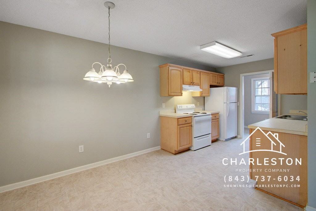 1860 Piper Dr - Photo 6 of 18