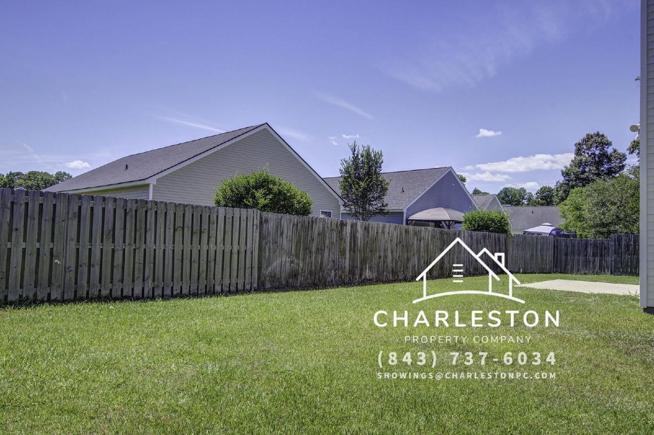 138 Thistle Rd - Photo 2 of 27