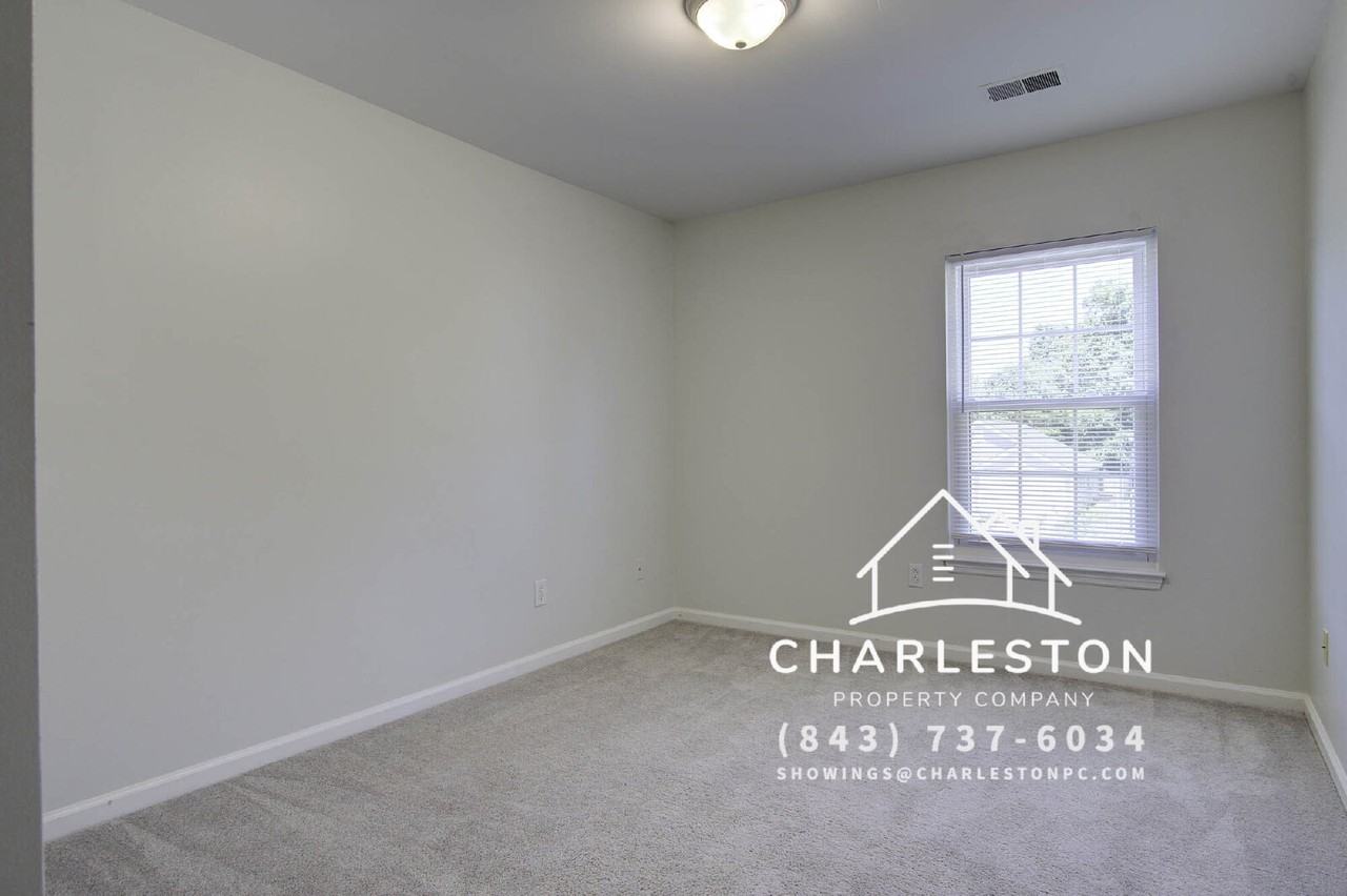 138 Thistle Rd - Photo 6 of 27