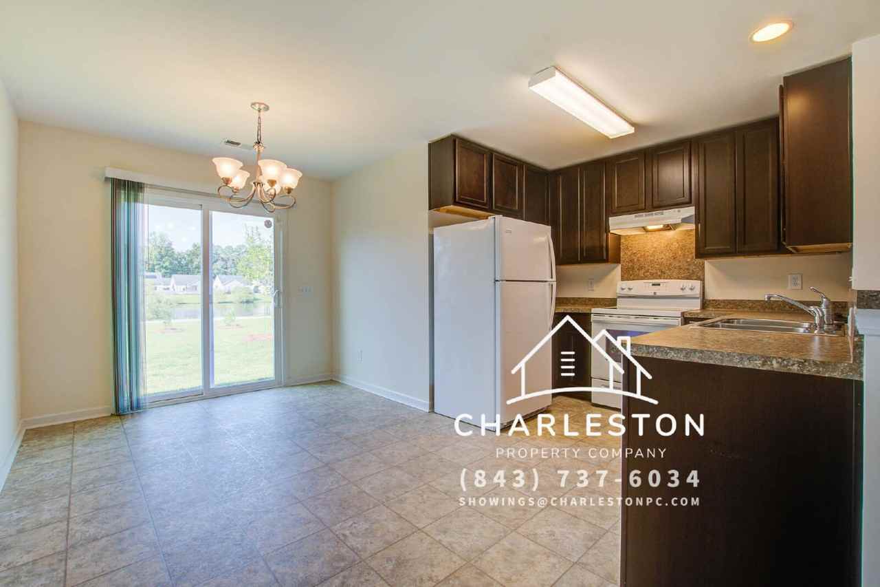 183 Brittondale Rd - Photo 6 of 22