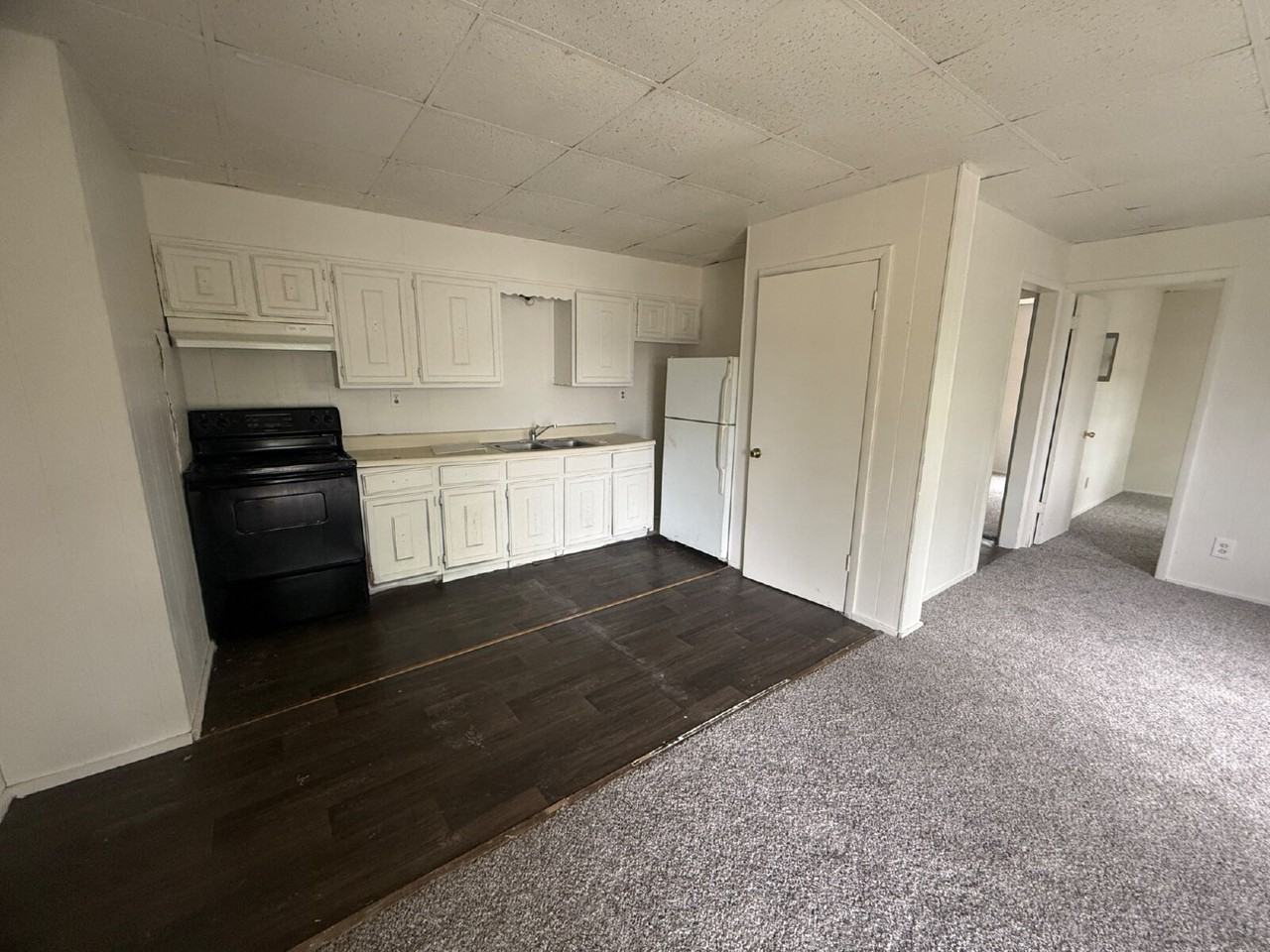 813 N University St #3 - Photo 5 of 8