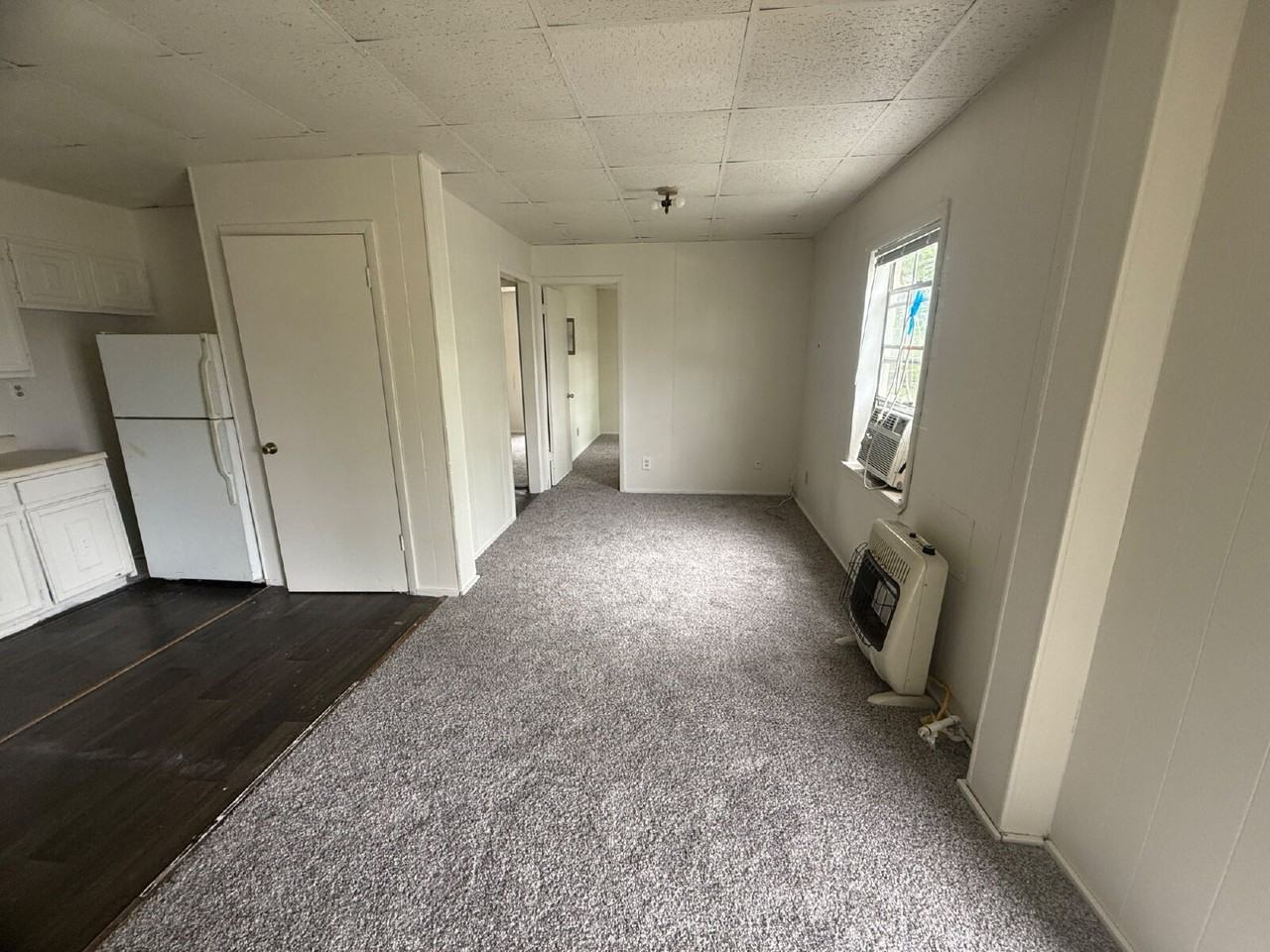 813 N University St #3 - Photo 6 of 8