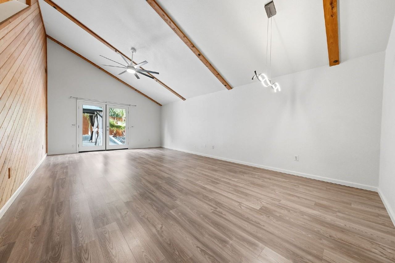 850 Tanglewood Dr - Photo 7 of 34