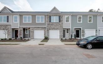 1520 Vernon Blvd #1 - Photo 1 of 1