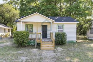 featured image of 237 Woodlawn Ave