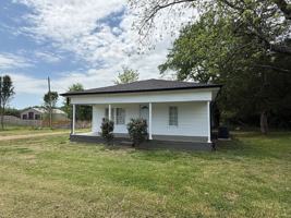 featured image of 23391 Mooresville Rd