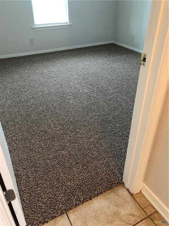 1501 Windward Dr #B - Photo 2 of 9