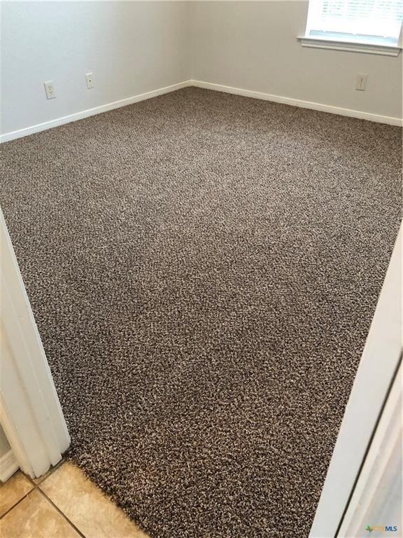 1501 Windward Dr #B - Photo 3 of 9