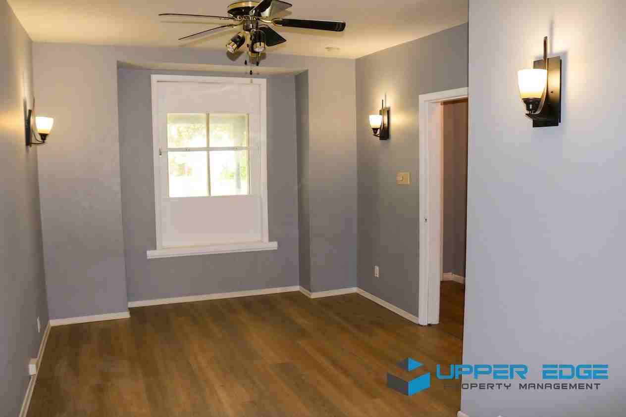 465 William Avenue - Photo 2 of 15