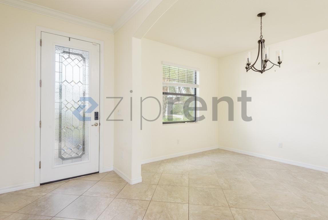 17006 Blue Ridge Pl - Photo 4 of 36