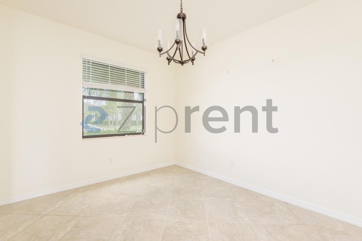 17006 Blue Ridge Pl - Photo 5 of 36