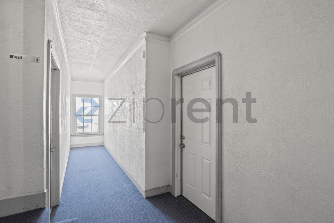 1532 8th Ave #5 - Photo 5 of 23