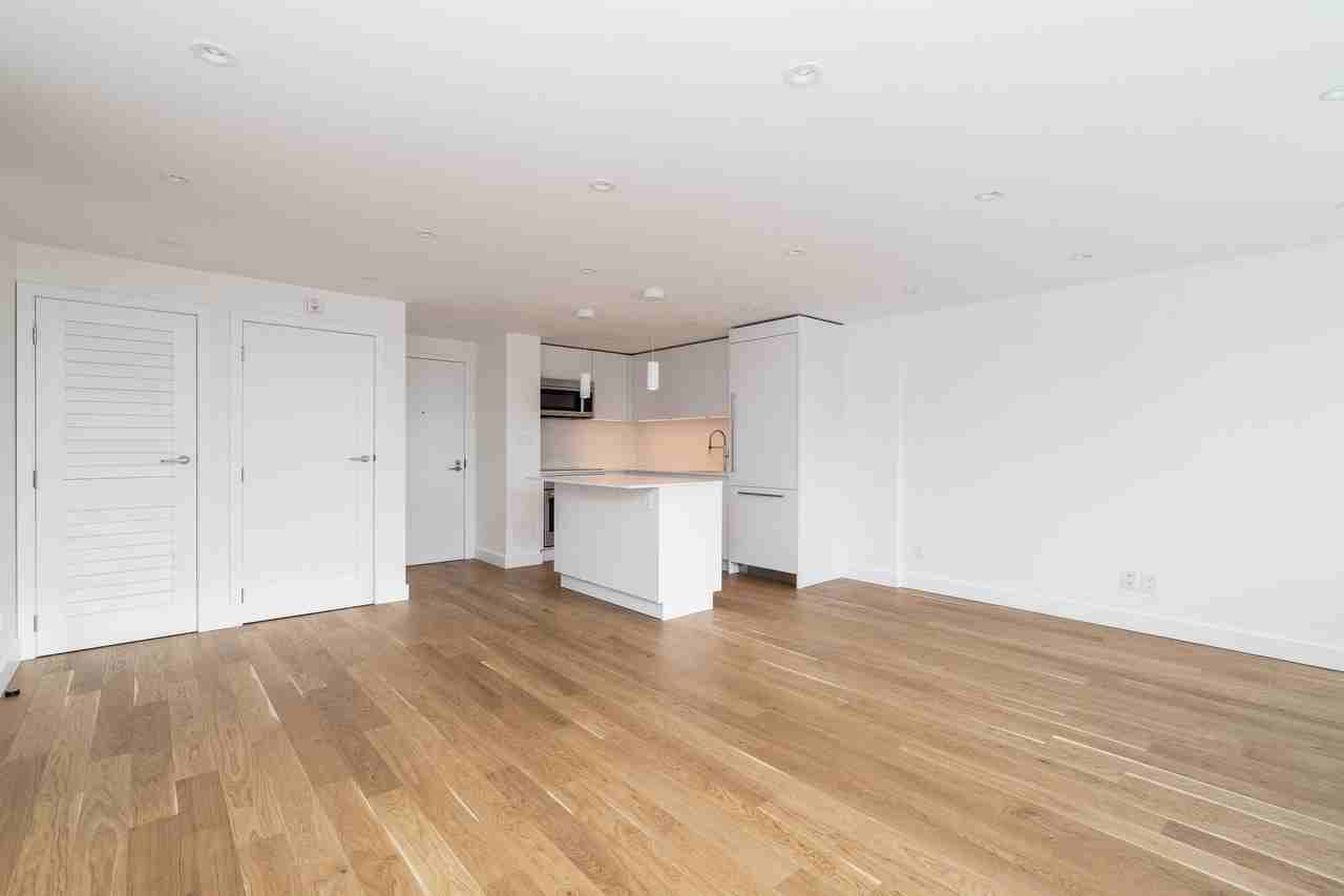 150 Donway & 4 Overland - Photo 6 of 12