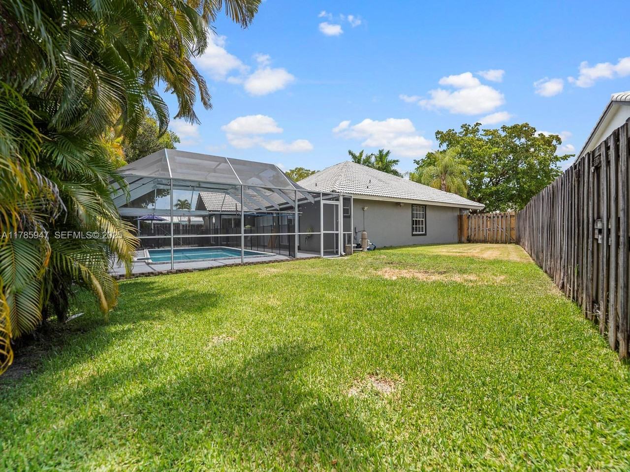 9441 Southwest 212th Lane #0 - Photo 5 of 34