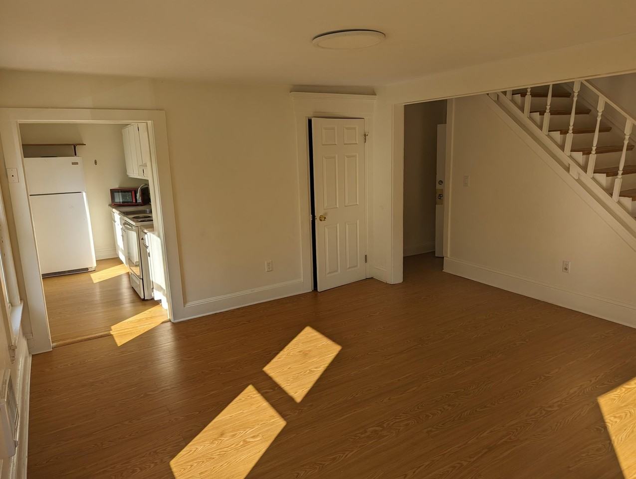 15 Oak St #3 - Photo 2 of 10