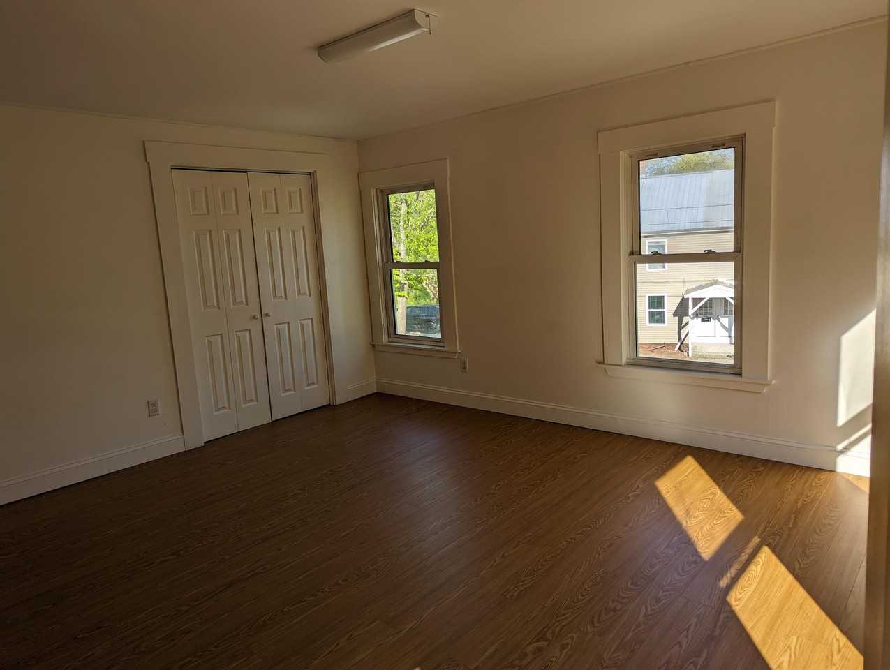 15 Oak St #3 - Photo 6 of 10