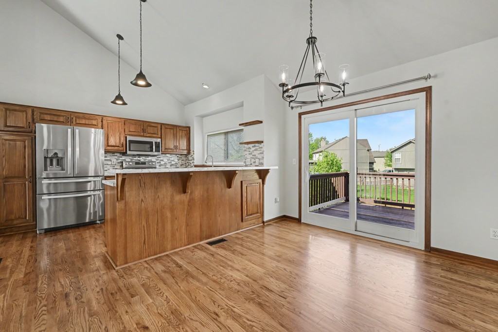 16390 S Blake St - Photo 5 of 20