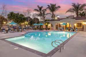 featured image of 120 Calle Amistad