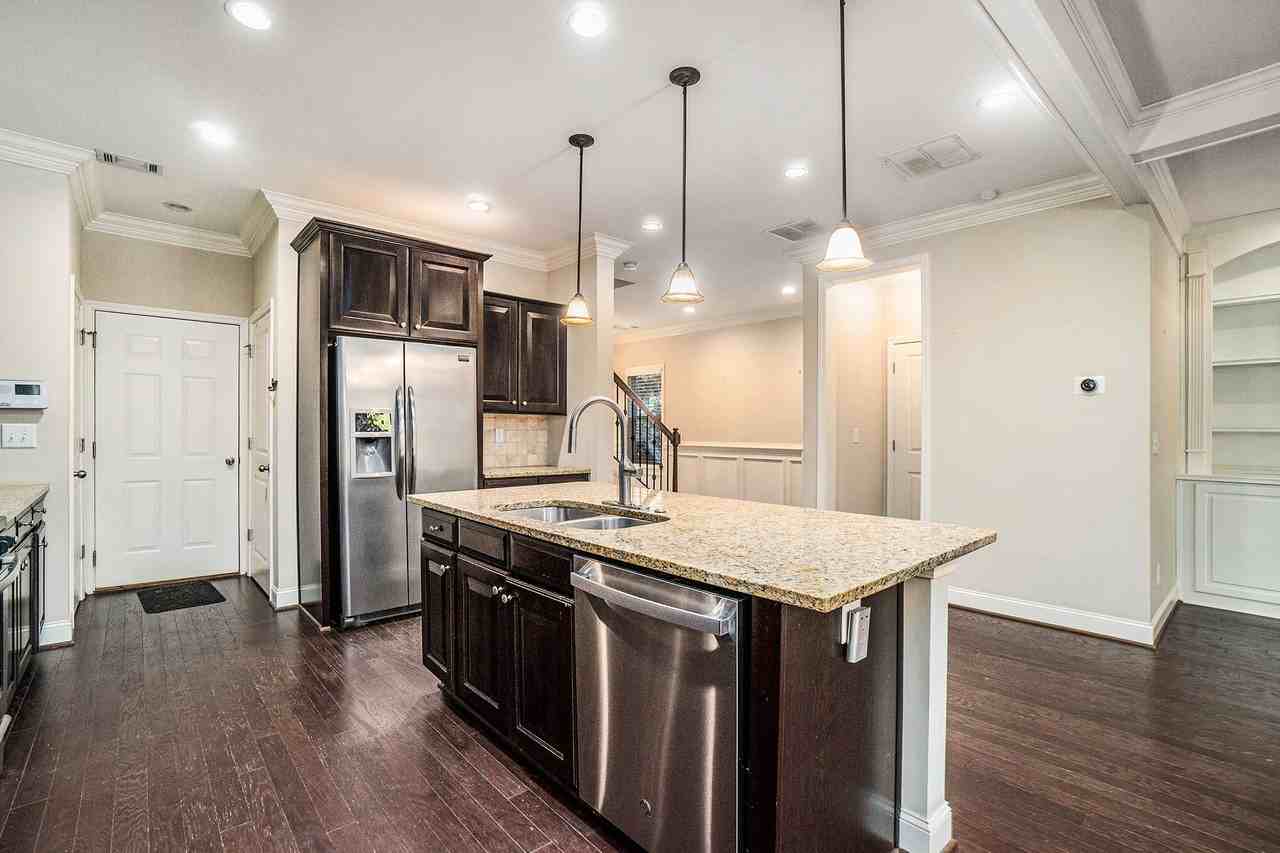 2269 W Village Ln Se #1 - Photo 4 of 33